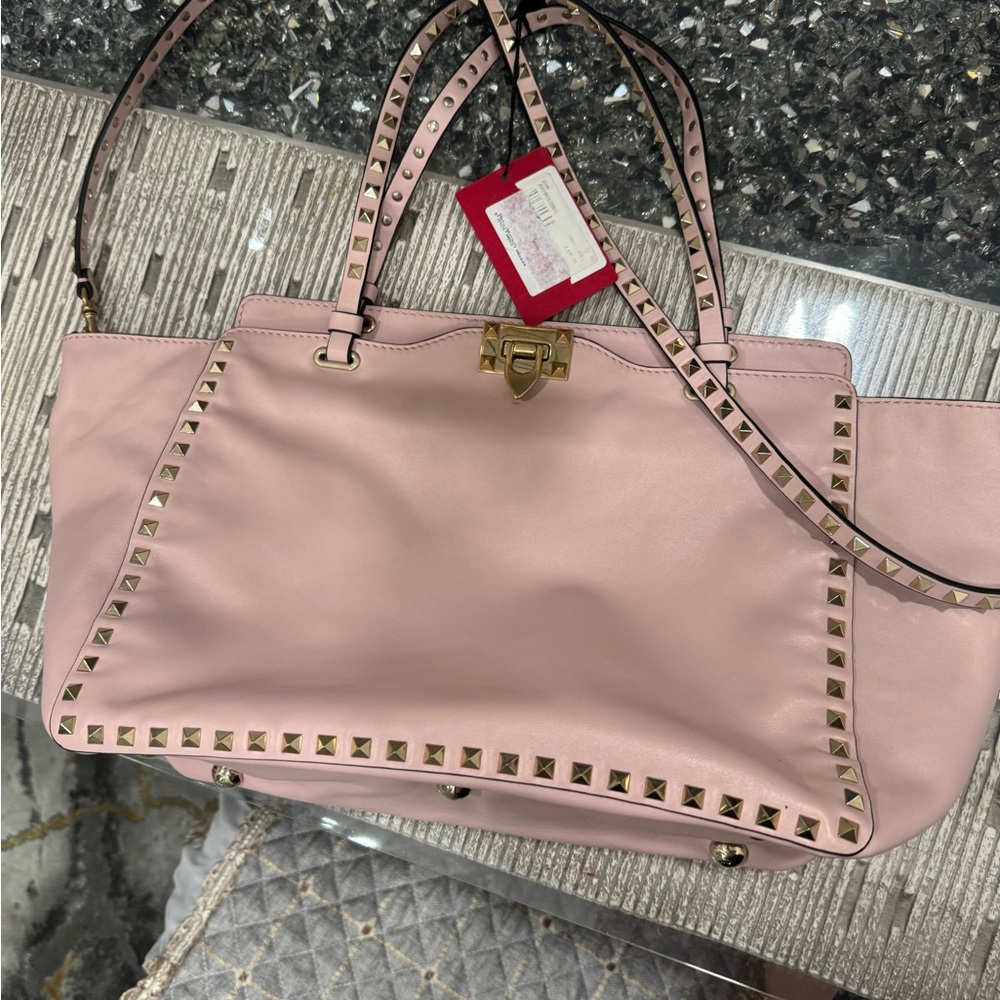 Valentino Garavani Pink Rockstud Leather Shoulder Bag